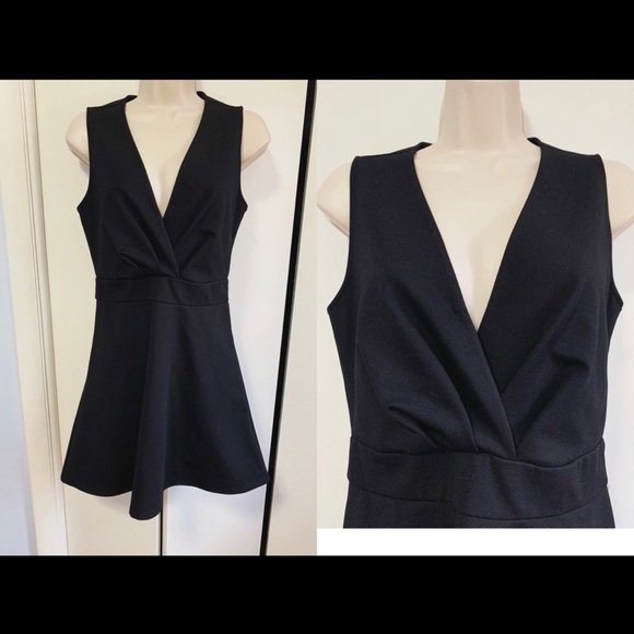 Black Sleeveless Skater Dress - Picture 4 of 4